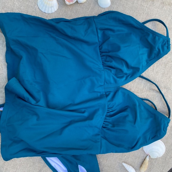 Beachsissi Tankini set in a Soft Green Colour Criss Cross Back Cut Out Bottoms - Picture 10 of 15